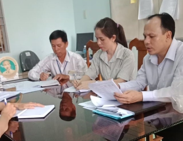 Phòng Tài chính – Kế hoạch huyện Dương Minh Châu kiểm tra tình hình thực hiện công tác thu – chi tại các xã, thị trấn